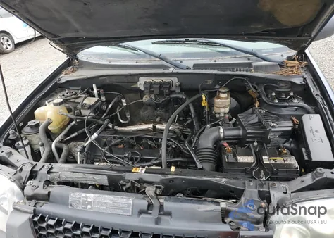 2005 Ford Escape Xls from USA, damaged, VIN 1FMYU02Z85KB86185